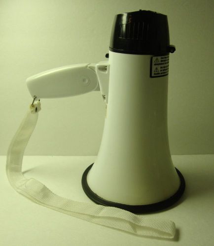 Loud Professional Soccer Megaphone/Bullhorn w/ OLE-SONG! Ultimate Fan MUST HAVE!