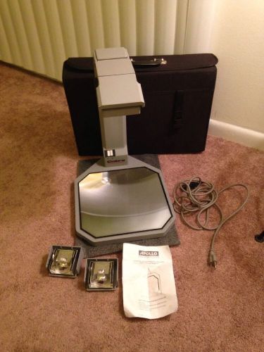 APOLLO COBRA VS 3000 PORTABLE REFLECTIVE OVERHEAD PROJECTOR WITH CASE