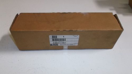 PARKER  06R313AC REGULATOR 1/2&#034; *NEW IN BOX*