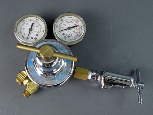 Scott Speciality Gases Regulator - Model: 2X - 0-60psi LP / 0-4000psi HP w/Clamp