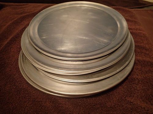 (6)  Used Thunder Group  ALPTWR012 12&#034; Wide Rim Pizza Trays