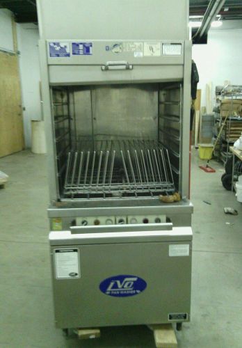 LVO Front-Load High Pressure Pan/rack Washer FL14G