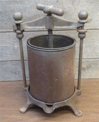 6 Quart Lard Press Cast Iron Sausage Stuffer Fruit Apple Cider Wind Maker Farm f