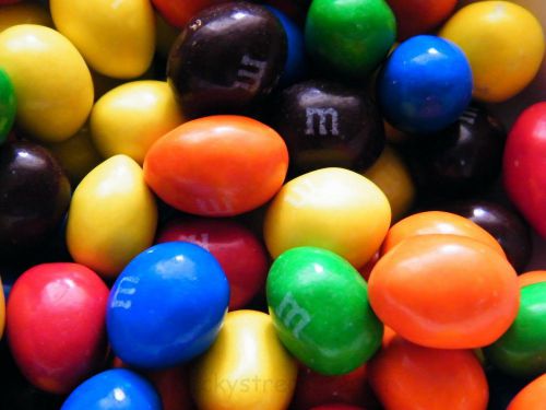 Bulk M&amp;M&#039;s Peanut Vending Candy M &amp; M ~ 7 Lbs