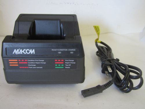 M/A-COM Tri-chem Single Charger Model CH-104560-026 for M/A-COM P7100IP radios