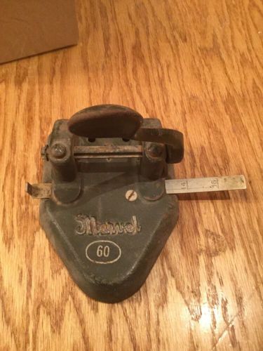 Vintage antique Wilson Jones Marvel 2 hole punch,model 60