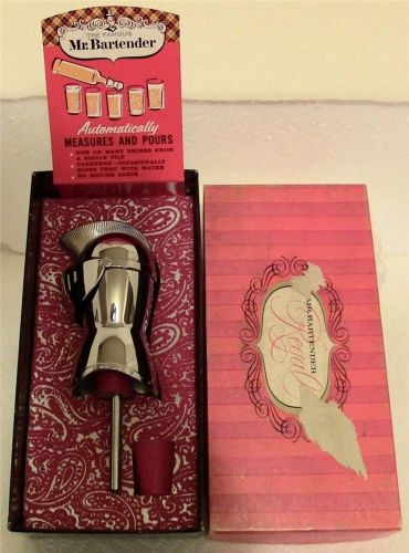 Vintage Mr Bartender Drink Pourer Measures &amp; Pours New in Box Deco Chrome Knight