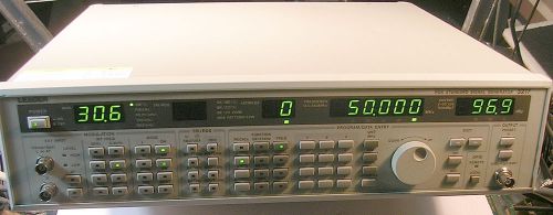 LEADER 3217  RDS STANDARD SIGNAL GENERATOR TESTED