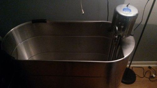 Logan Model I HYDROTHERAPY TUB