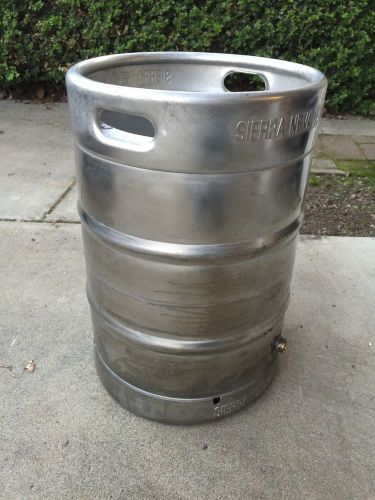 15.5 GALLON STAINLESS STEEL EMPTY BEER KEG, BBQ, HOME BREW, MICRO BREW