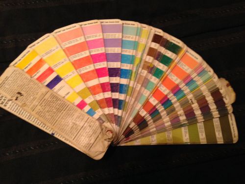 Pantone Color Formula Guide  747 xr †