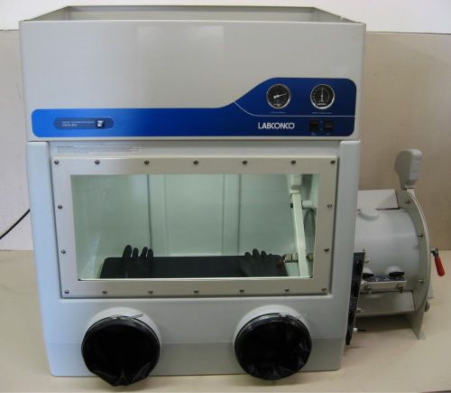 2009 Labconco 5220100 Precise Controlled Atmosphere Glove Box Fume Hood