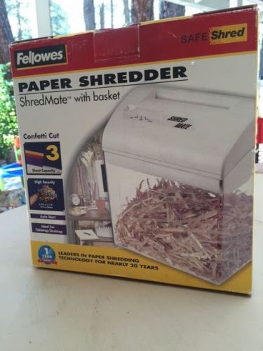 Fellowes Desktop Compact Shredder #37788