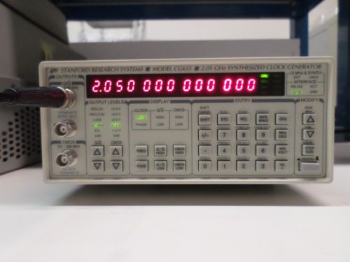 SRS Stanford Research Systems CG635 2.05GHz Synthesized Clock Generator