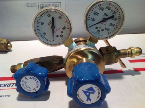 ADVANCED SPECIALTY GAS REGULATOR  UPE375580 CGA-540 Oxygen #4 shut off valve