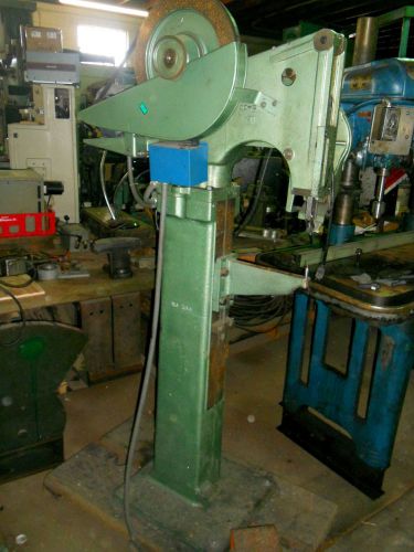 Chicago #990 Riveting Machine, 3/16&#034; Rivet Capacity