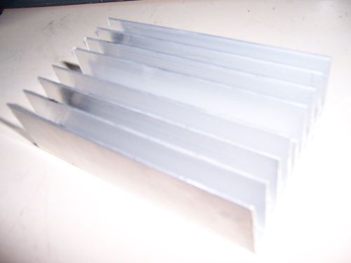 flat-bottom aluminum heatsink heat sink 4.5&#034; x 2.75&#034; x 1.25&#034;