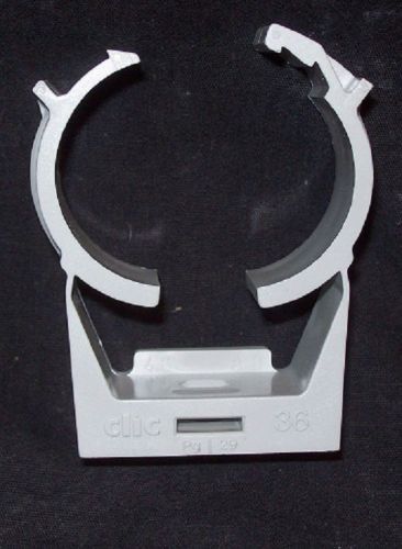 Restaurant equipment bar supplies 12 new clic #36 pipe hanger 1 1/4&#034; emt clamp for sale