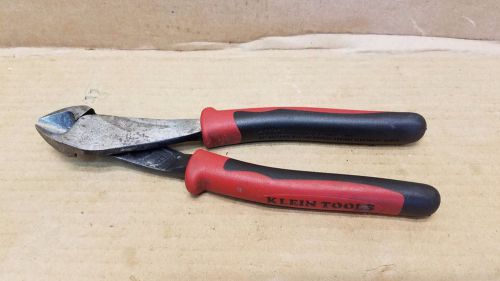 Klein Tools J248-8 Journeyman High Leverage Diagonal Cutting Pliers Angled Head