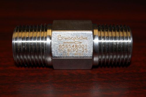 Swagelok 1-Piece Poppet Check Valve,1/2 in. MNPT, 25 PSI (SS-8CP2-25)