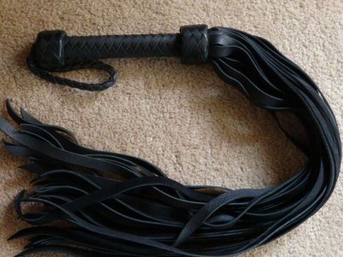 DELUXE MR THUDDY Black Leather Flogger HEAVY - AMAZING HORSE TRAINING TOOL