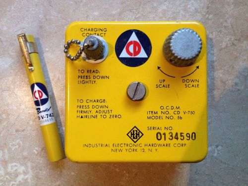 Civil Defense CDV-750 Model 5b Industrial Electronic Hardware Dosimeter Charger