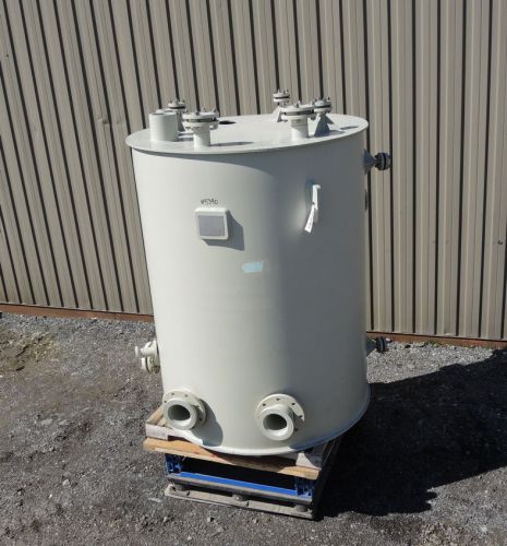 600 GALLON POLYPROPYLENE TANK