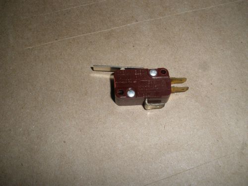 Vintage E33-50HX NO NC light force lever snap limit switch NOS Cherry E33 USA