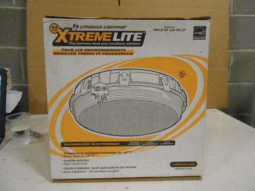 Lithonia Lighting Wet 2 Utility Light 15&#034; XWLR 54 120 RE LP Fixture