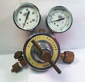 HP / Hewlett Packard 19058A Compressed Gas Regulator with Dual Harris Gauges