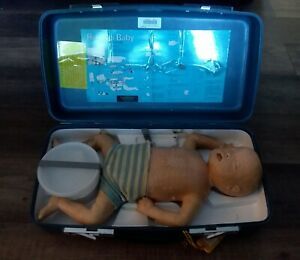 Laerdal RESUSCI Baby &#039;80&#039; w/ Case