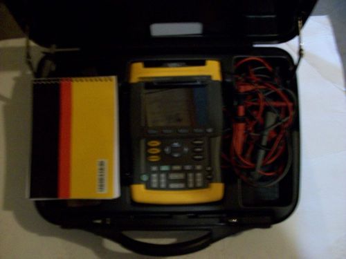 Fluke 196 ScopeMeter 1GS/s Dual-Input 100MHz HandHeld Meter