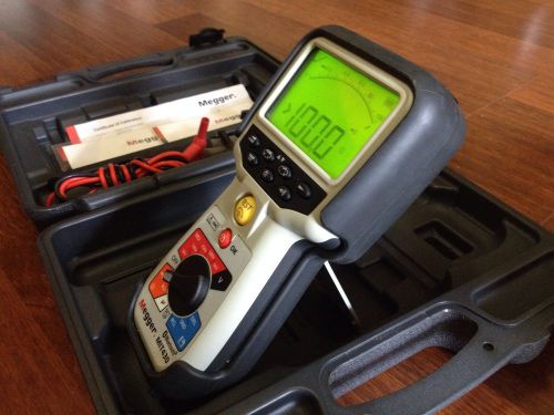 Megger MIT430 Analog/Digital Insulation Tester, 50V/100V/250V/500V/1000V