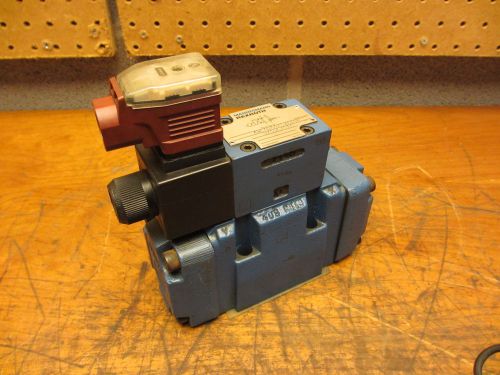 Mannesmann Rexroth 4WEH10D44/6EW110NET Z55L / B10 Hydraulic Directional Valve