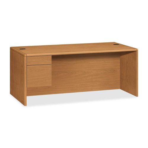 The Hon Company HON10786LCC 10700 Series Prestigious Harvest Laminate Desking