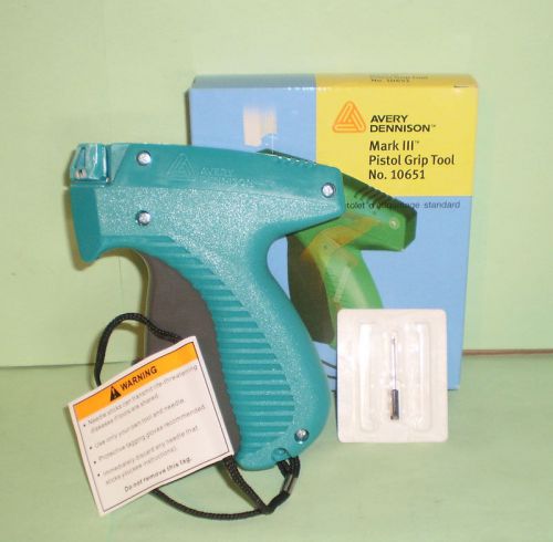 Avery dennison standard clothing tagging tagger tag gun model #10651 gun only for sale