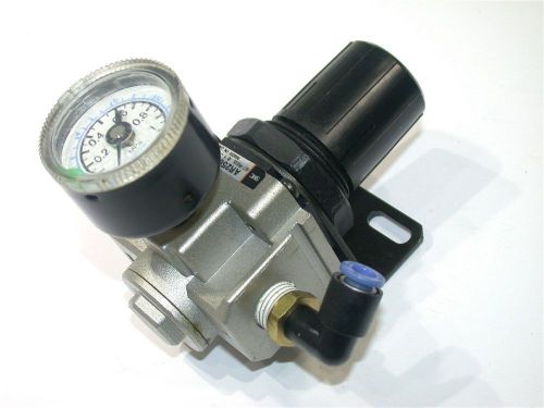 SMC AIR REGULATOR WITH GAUGE AR2560-02BG