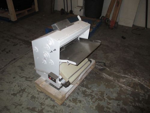 ACME 11 TABLETOP DOUGH SHEETER COMMERCIAL BAKERY