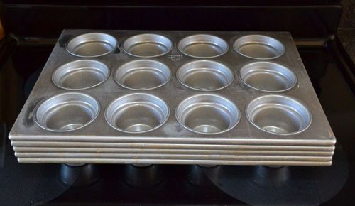 Lot of 5 Commercial Chicago Metallic 355F 12 Muffin Cupcake Baking Pan