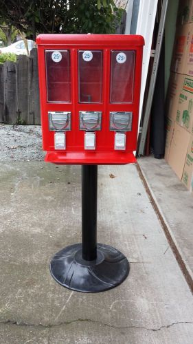 USED BULK CANDY VENDING MACHINE