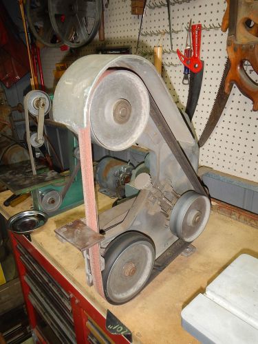 BURR KING 760 SANDMASTER 1.5&#034; x 60&#034; BELT FINISHING SANDER.