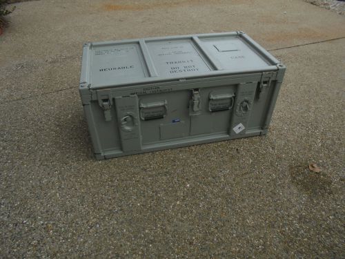 Surplus Military Aluminum Shipping Container hardigg pelican 36x19x16 thermodyne