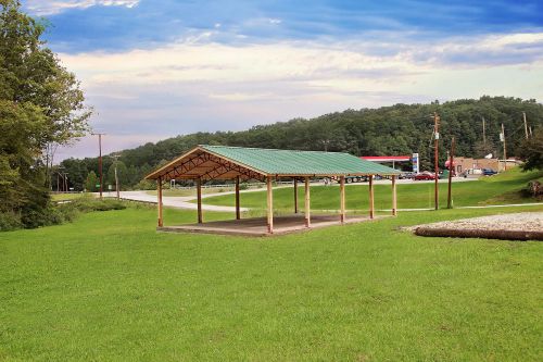 Steel truss pole barn 40x60x12