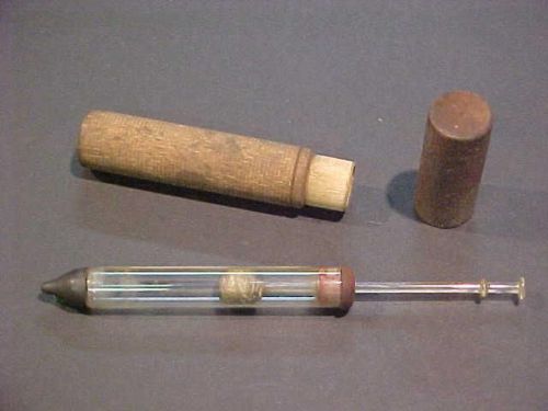 VINTAGE MEDICAL LABRATORY INSTRUMENT MEDICINE GLASS SYRINGE WOODEN CASE ANTIQUE