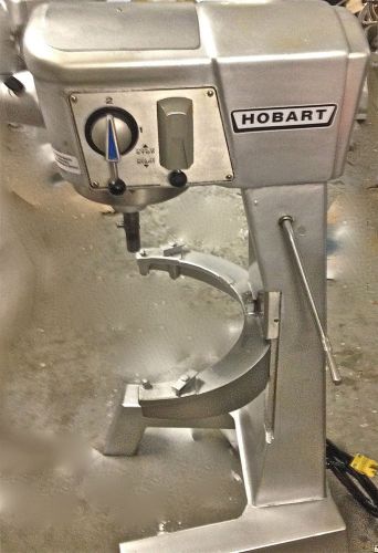 HOBART D300 115 Volts New Grease New Bowl 2 Attachments - GREAT MIXER!