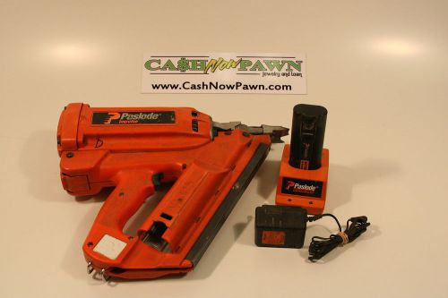 PASLODE IMPULSE CORDLESS FRAMING NAIL GUN W/ CHARGER AND BATTERY NO RESERVE