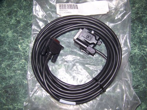 MOTOROLA XTL5000 HKN6161A 20&#039; Dash Mount/Programing Data Kit