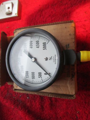 SLOTTED LINK 1056S 5000 PSI GAUGE