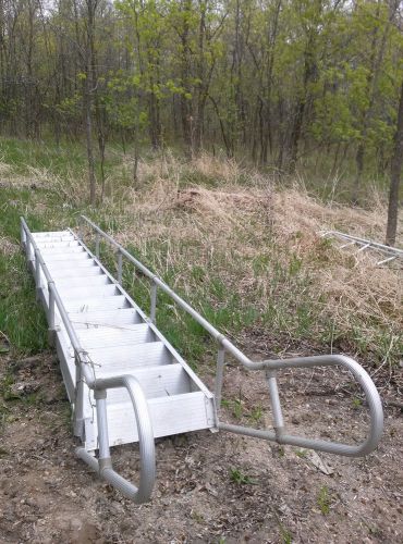 15 ft Aluminum Roof Ladder