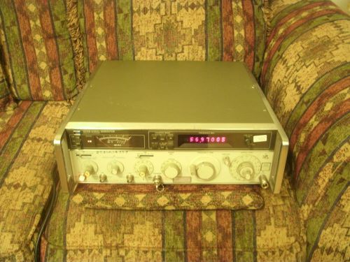 HEWLETT PACKARD HP 8640B SIGNAL GENERATOR